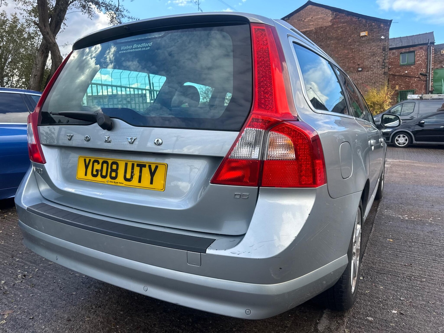 Used Volvo V70 2008 for sale - 76409548: Photo 10