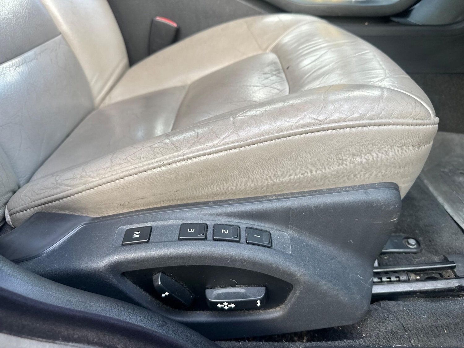 Used Volvo V70 2008 for sale - 76409548: Photo 17