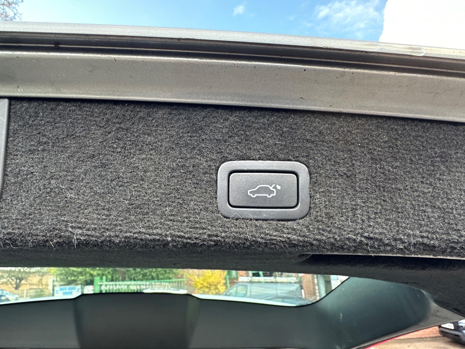 Used Volvo V70 2008 for sale - 76409548: Photo 23