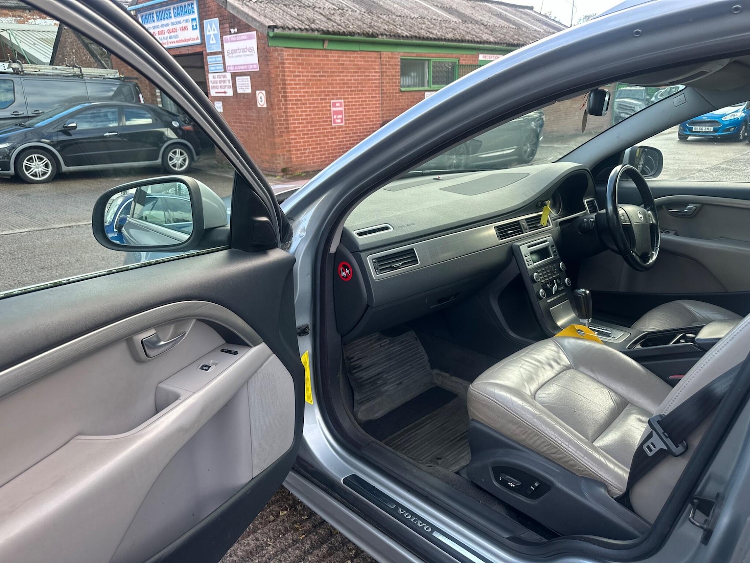 Used Volvo V70 2008 for sale - 76409548: Photo 27