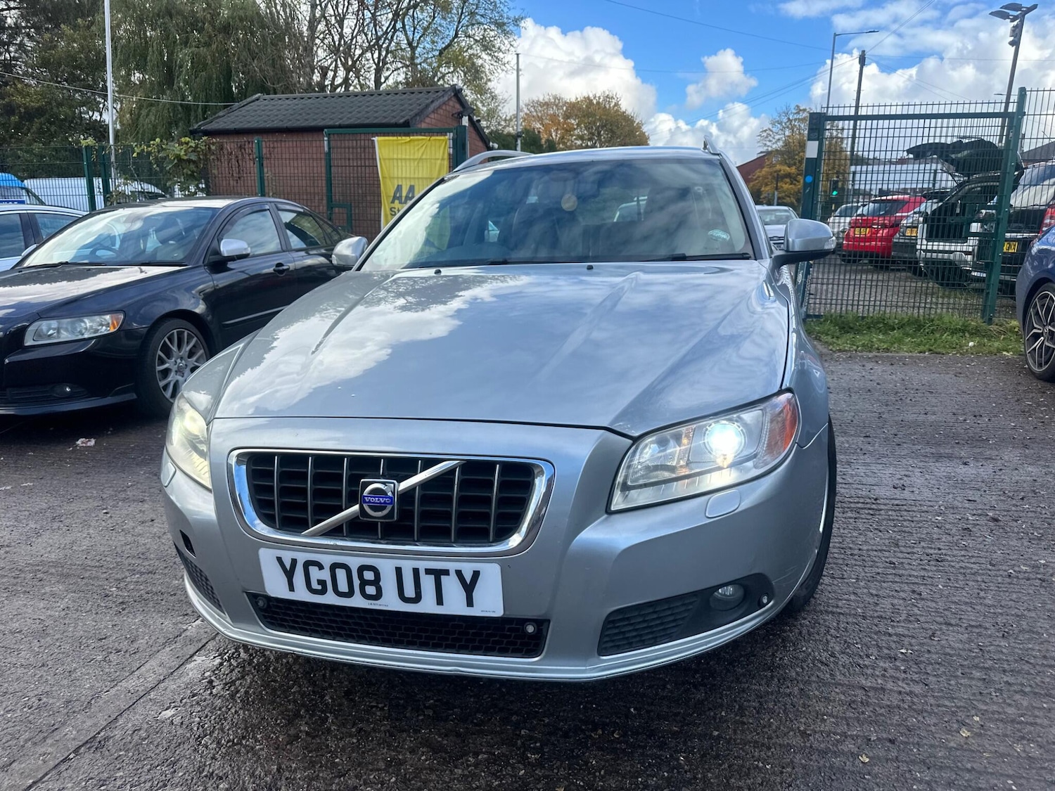Used Volvo V70 2008 for sale - 76409548: Photo 5
