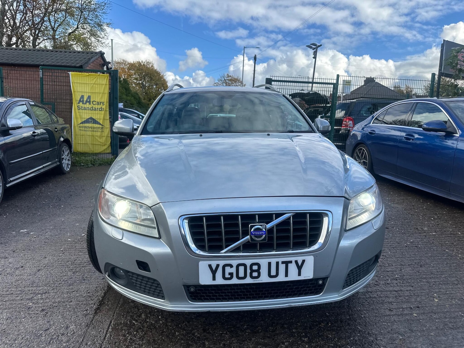 Used Volvo V70 2008 for sale - 76409548: Photo 6