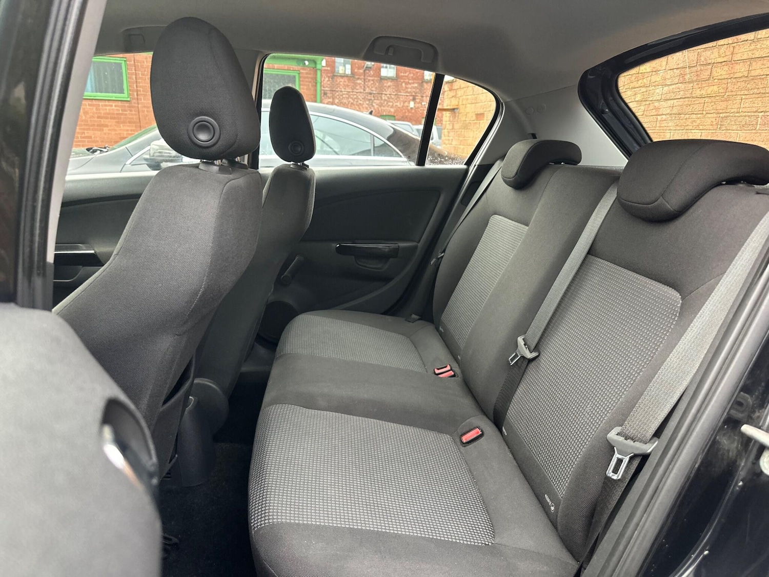 Used Vauxhall Corsa 2011 for sale - 76952621: Photo 25