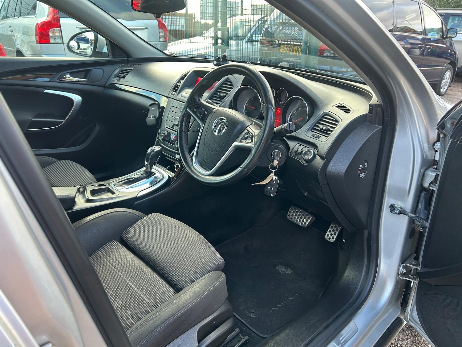 Used Vauxhall Insignia 2010 for sale - 77066518: Photo 19