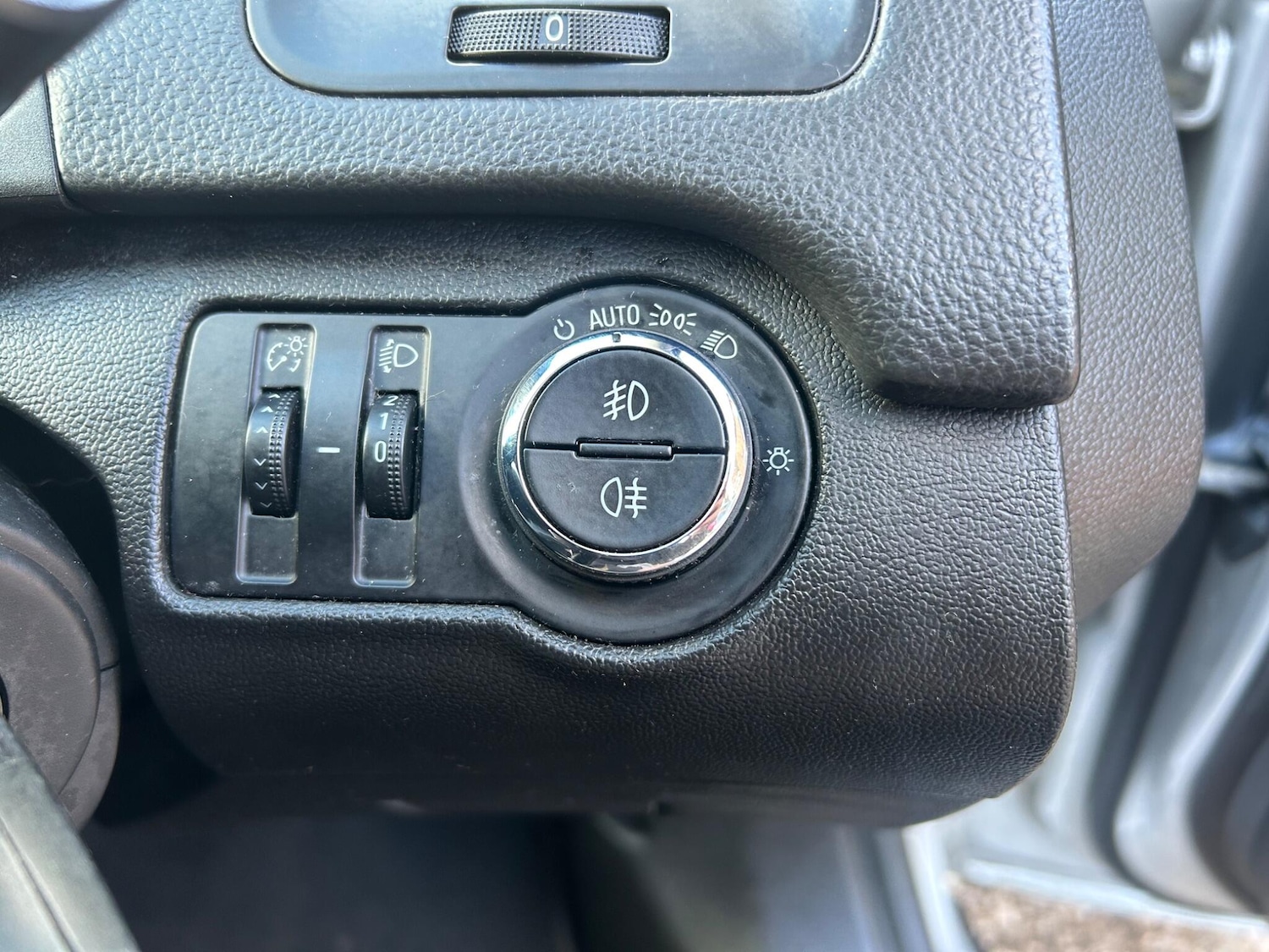 Used Vauxhall Insignia 2010 for sale - 77066518: Photo 25