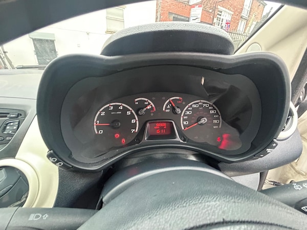Used Ford Ka 2012 for sale - 76246620: Photo 26