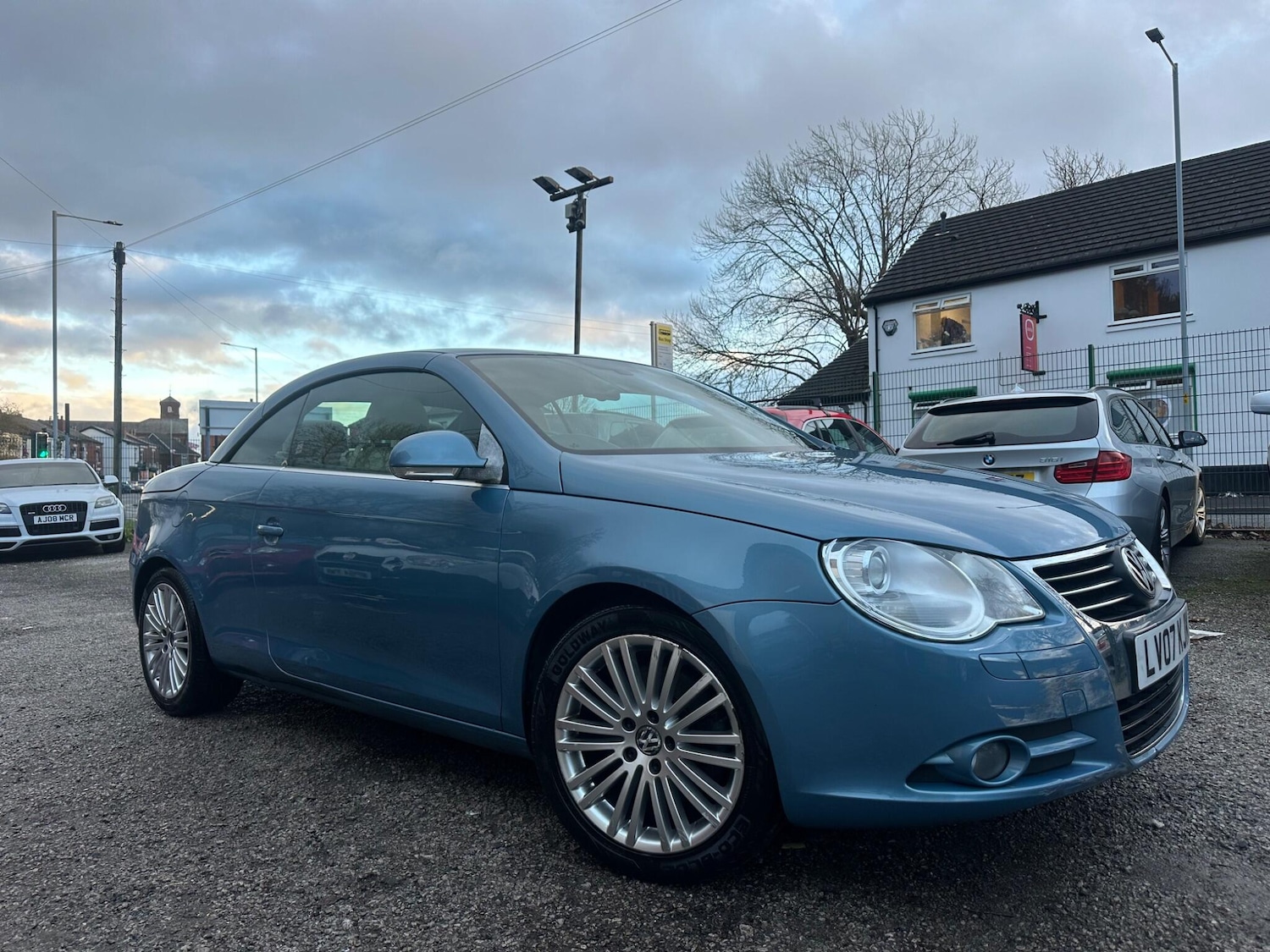 Used Volkswagen EOS 2007 for sale - 76952741: Photo 2