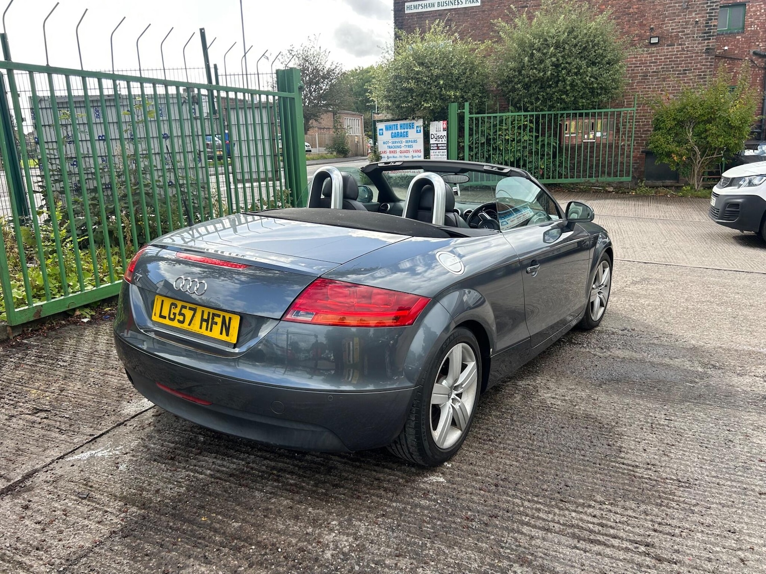 Used Audi TT for sale - 76158526: Photo 11