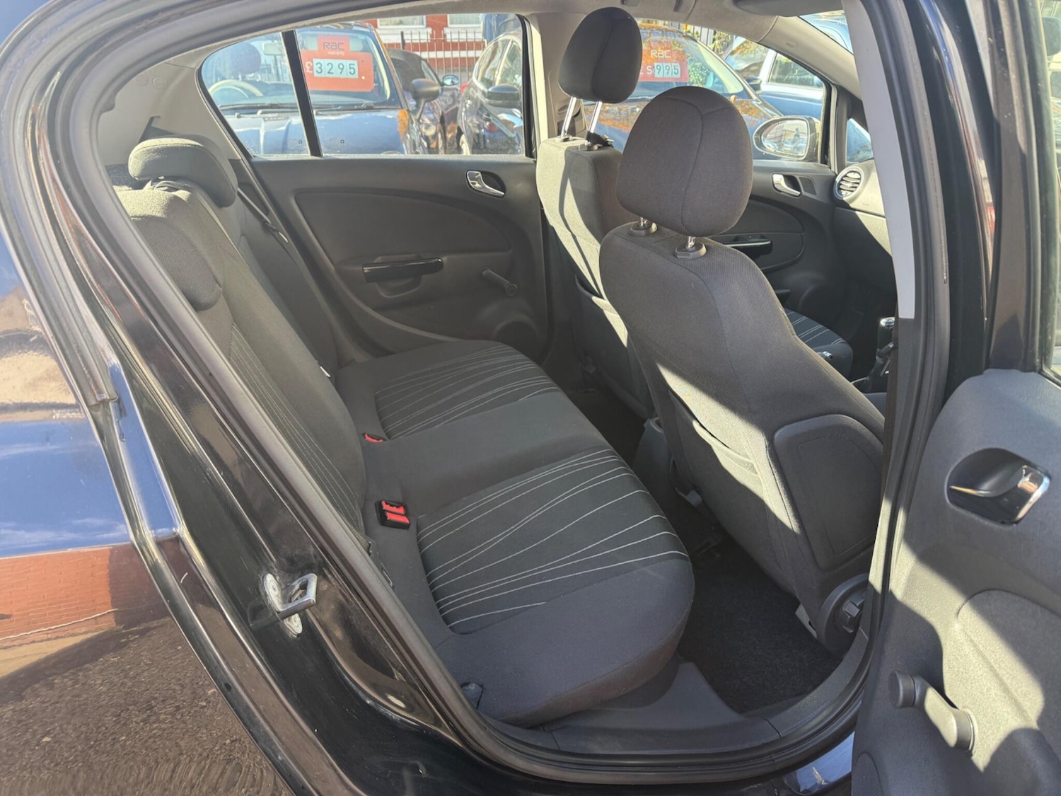 Used Vauxhall Corsa 2010 for sale - 76377787: Photo 9