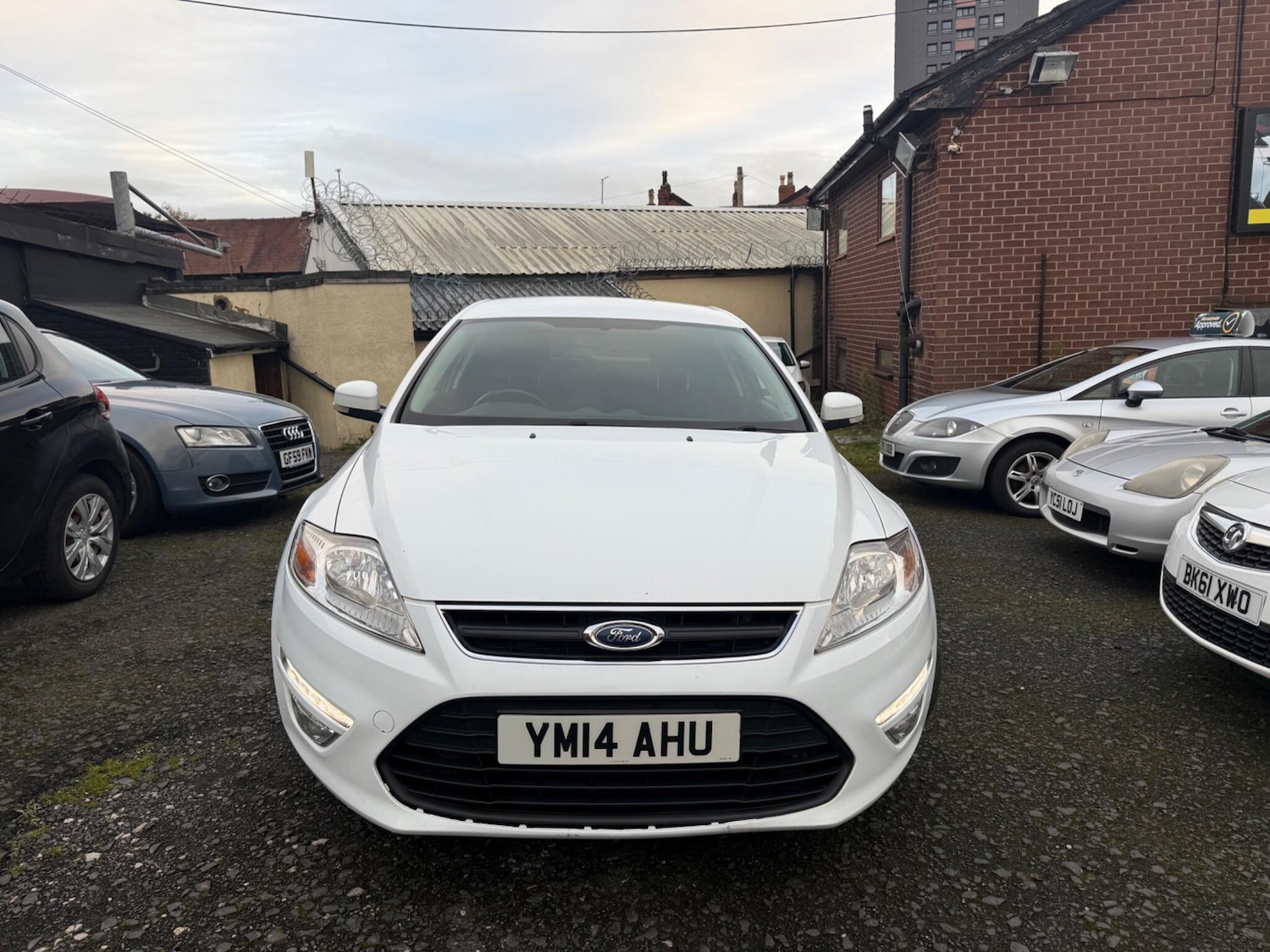 Used Ford Mondeo 2014 for sale - 76398804: Photo 3