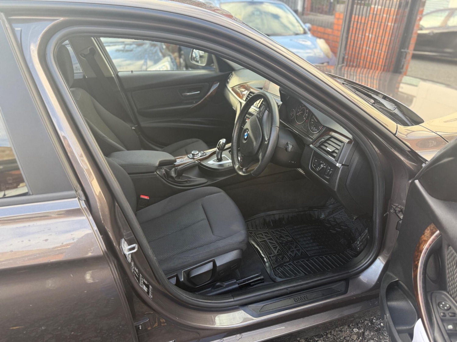 Used BMW 3 Series 2014 for sale - 76573323: Photo 10