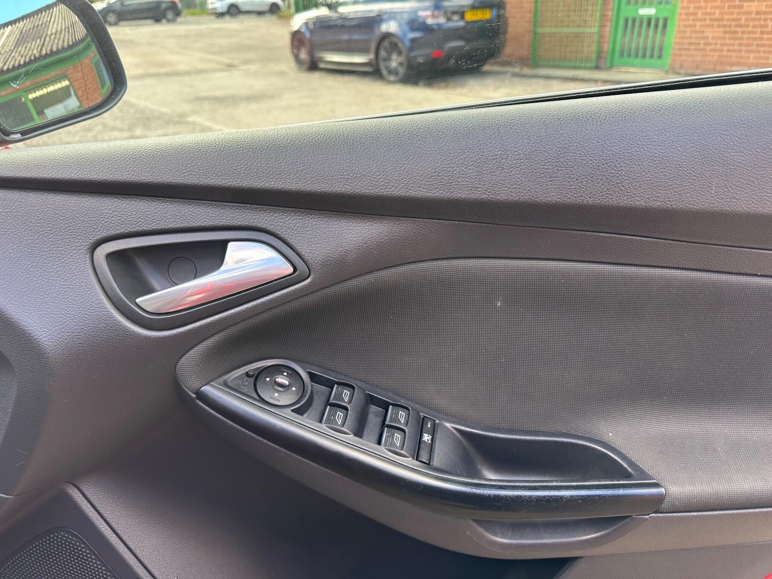 Used Ford Focus 2011 for sale - 76499319: Photo 13