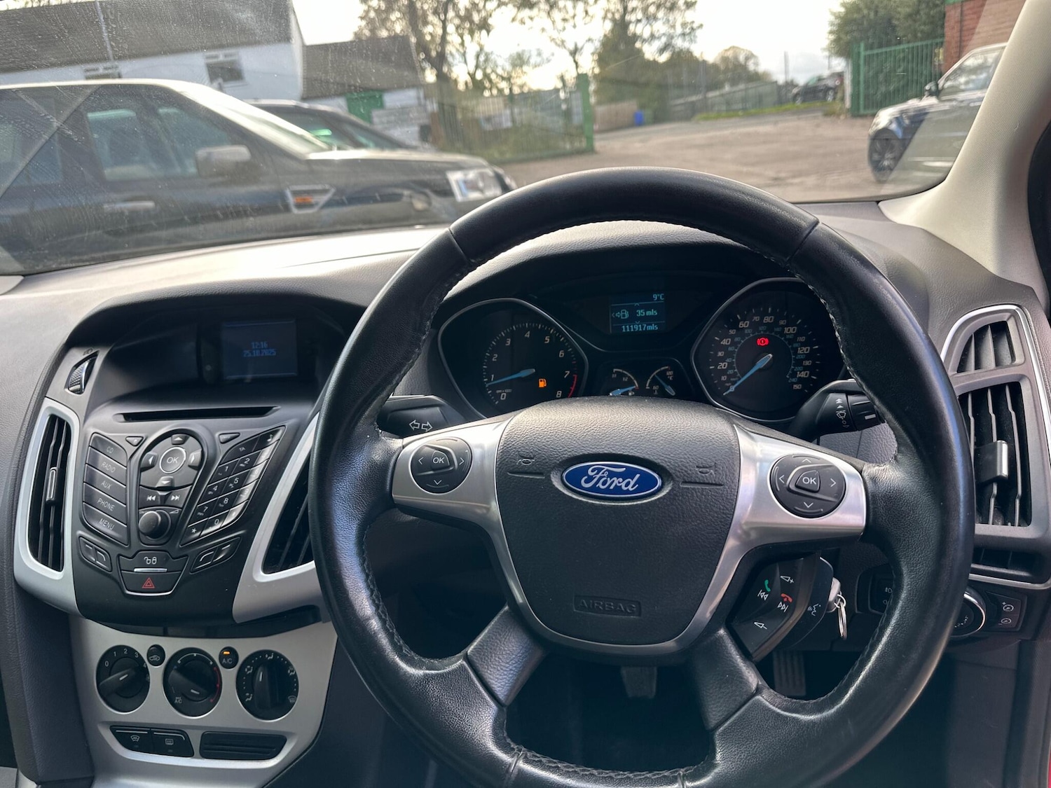 Used Ford Focus 2011 for sale - 76499319: Photo 15