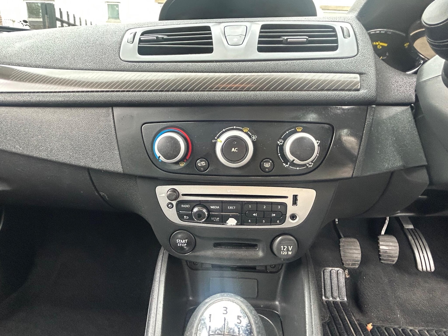 Used Renault Megane 2013 for sale - 76953467: Photo 28