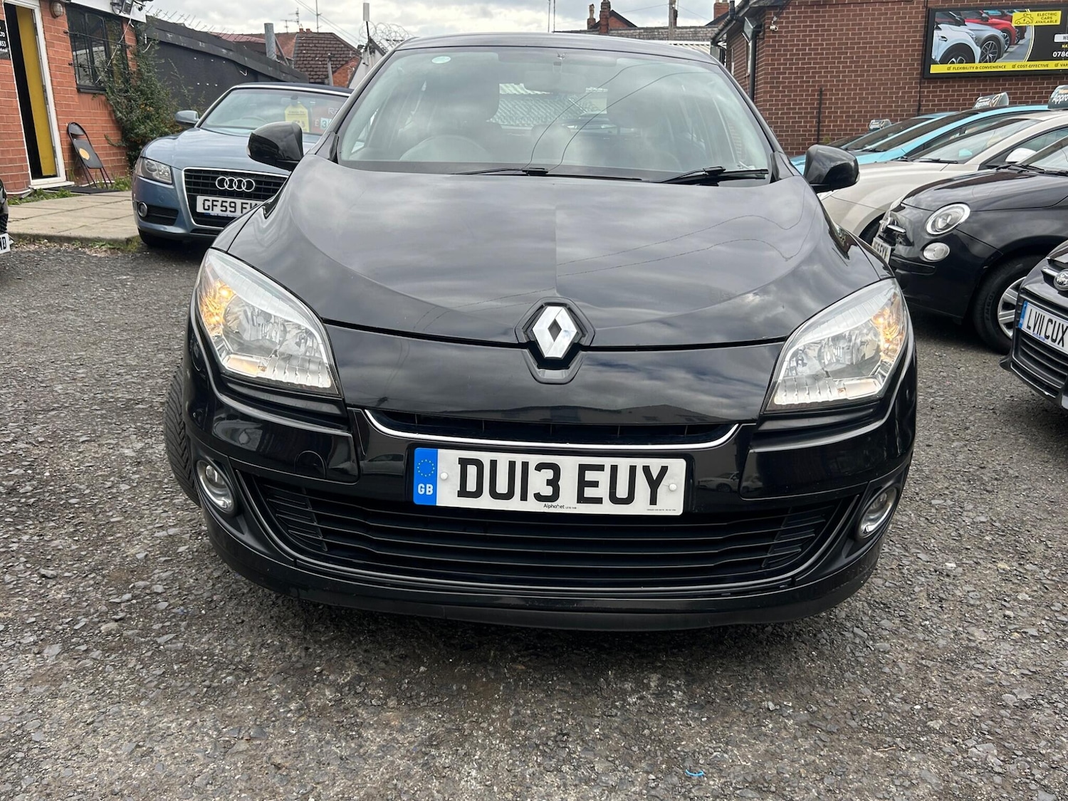 Used Renault Megane 2013 for sale - 76953467: Photo 4