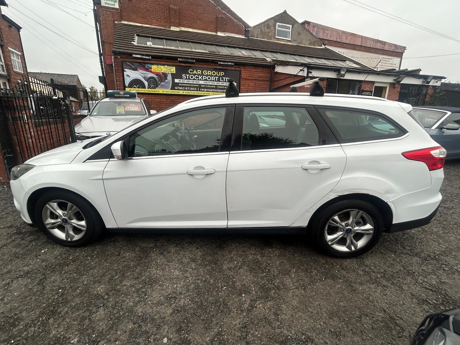 Used Ford Focus 2012 for sale - 76158555: Photo 12