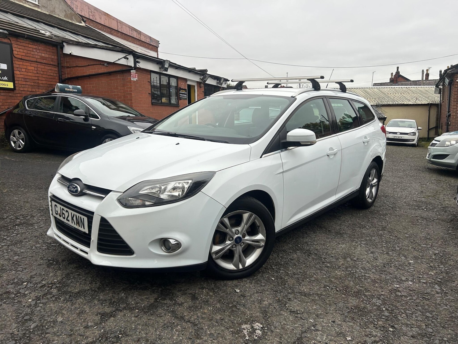 Used Ford Focus 2012 for sale - 76158555: Photo 2