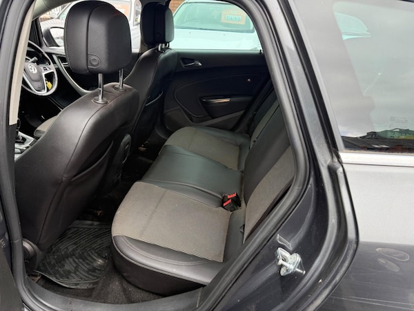 Used Vauxhall Astra 2011 for sale - 76259530: Photo 14