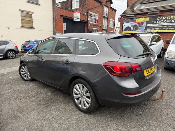 Used Vauxhall Astra 2011 for sale - 76259530: Photo 7