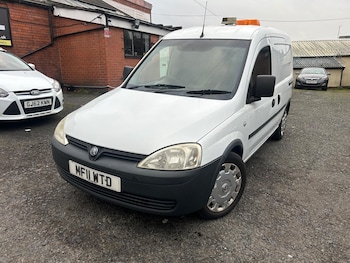 Used Vauxhall Combo 2011 for sale - 76953599: Photo