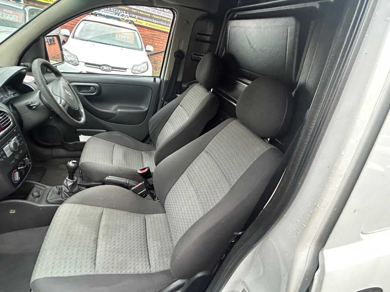 Used Vauxhall Combo 2011 for sale - 76953599: Photo 32