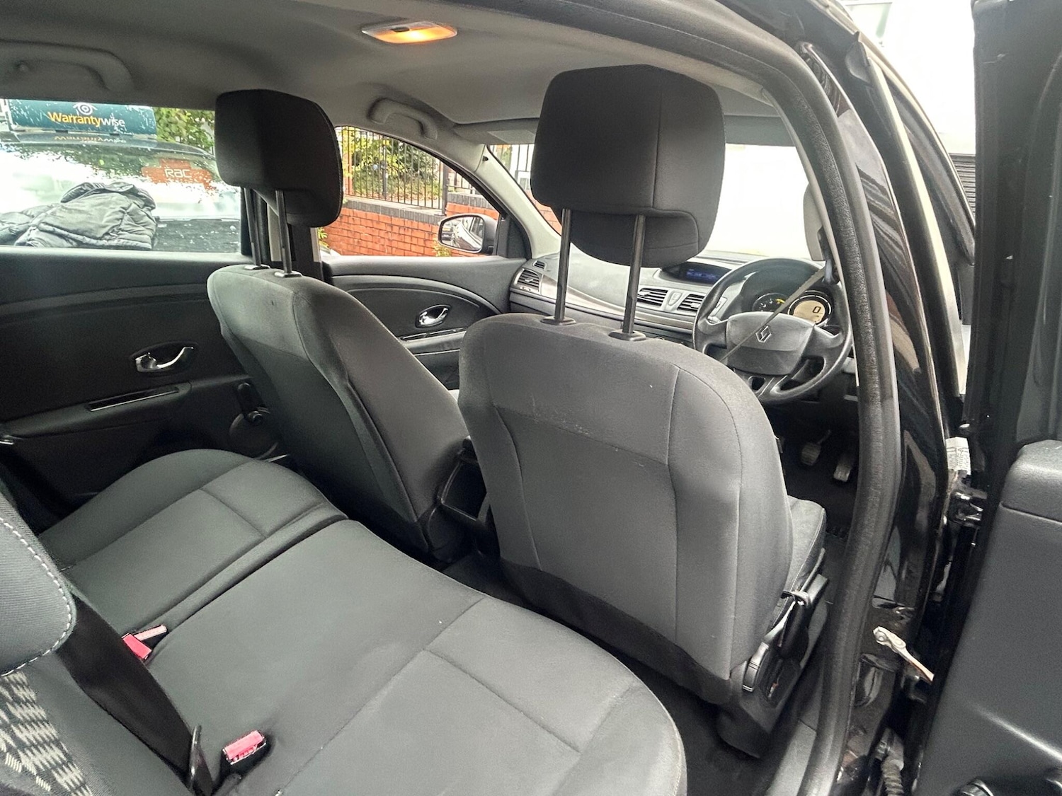 Used Renault Megane for sale - 76550631: Photo 30