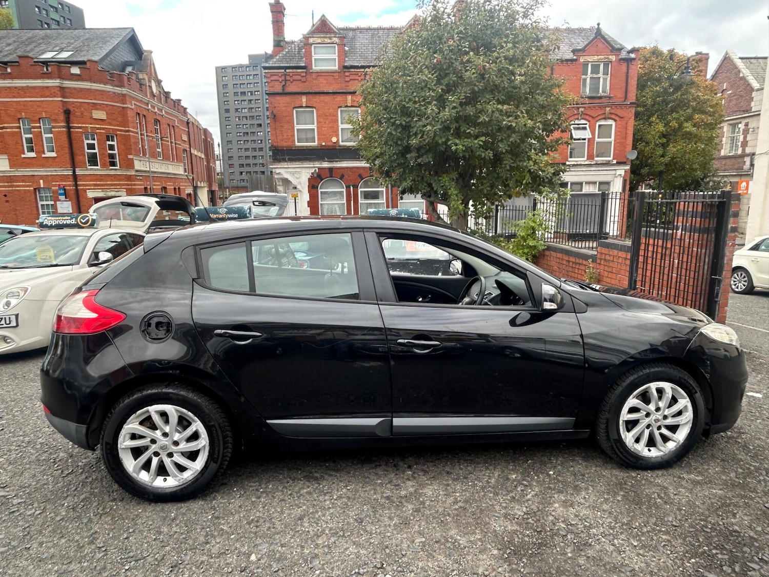 Used Renault Megane for sale - 76550631: Photo 7