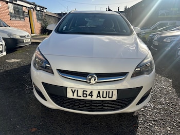 Used Vauxhall Astra 2015 for sale - 76606955: Photo