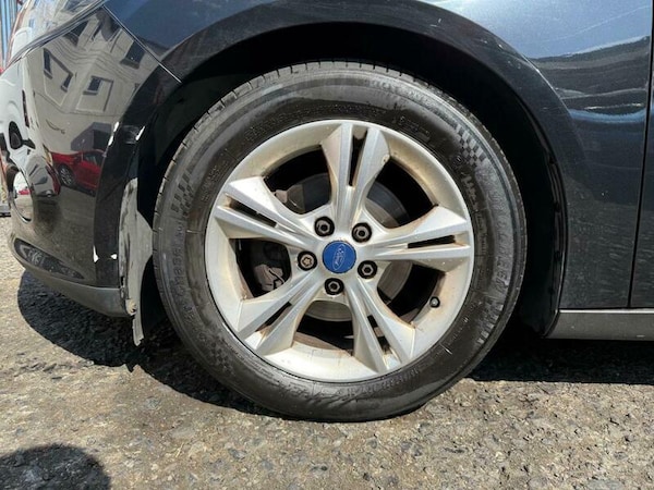 Used Ford Focus 2011 for sale - 76158823: Photo 13