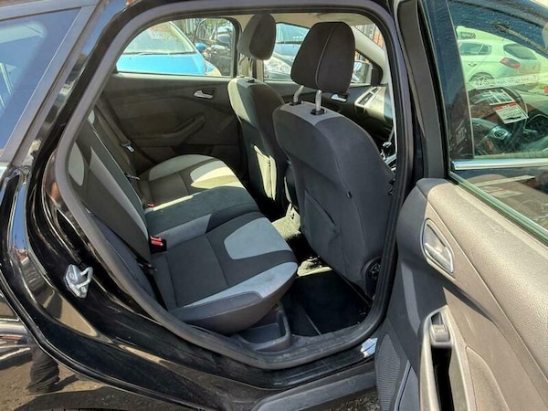 Used Ford Focus 2011 for sale - 76158823: Photo 20