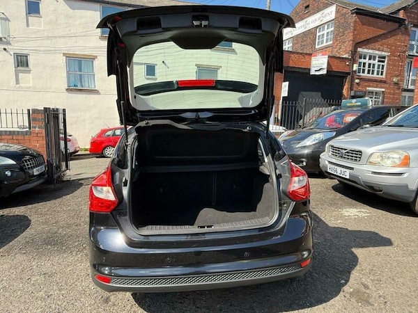 Used Ford Focus 2011 for sale - 76158823: Photo 22