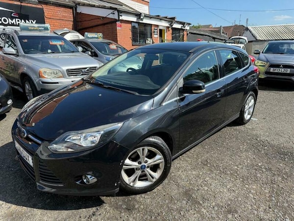 Used Ford Focus 2011 for sale - 76158823: Photo 2