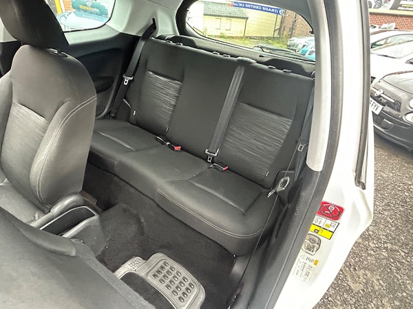 Used Peugeot 208 2014 for sale - 76199882: Photo 34