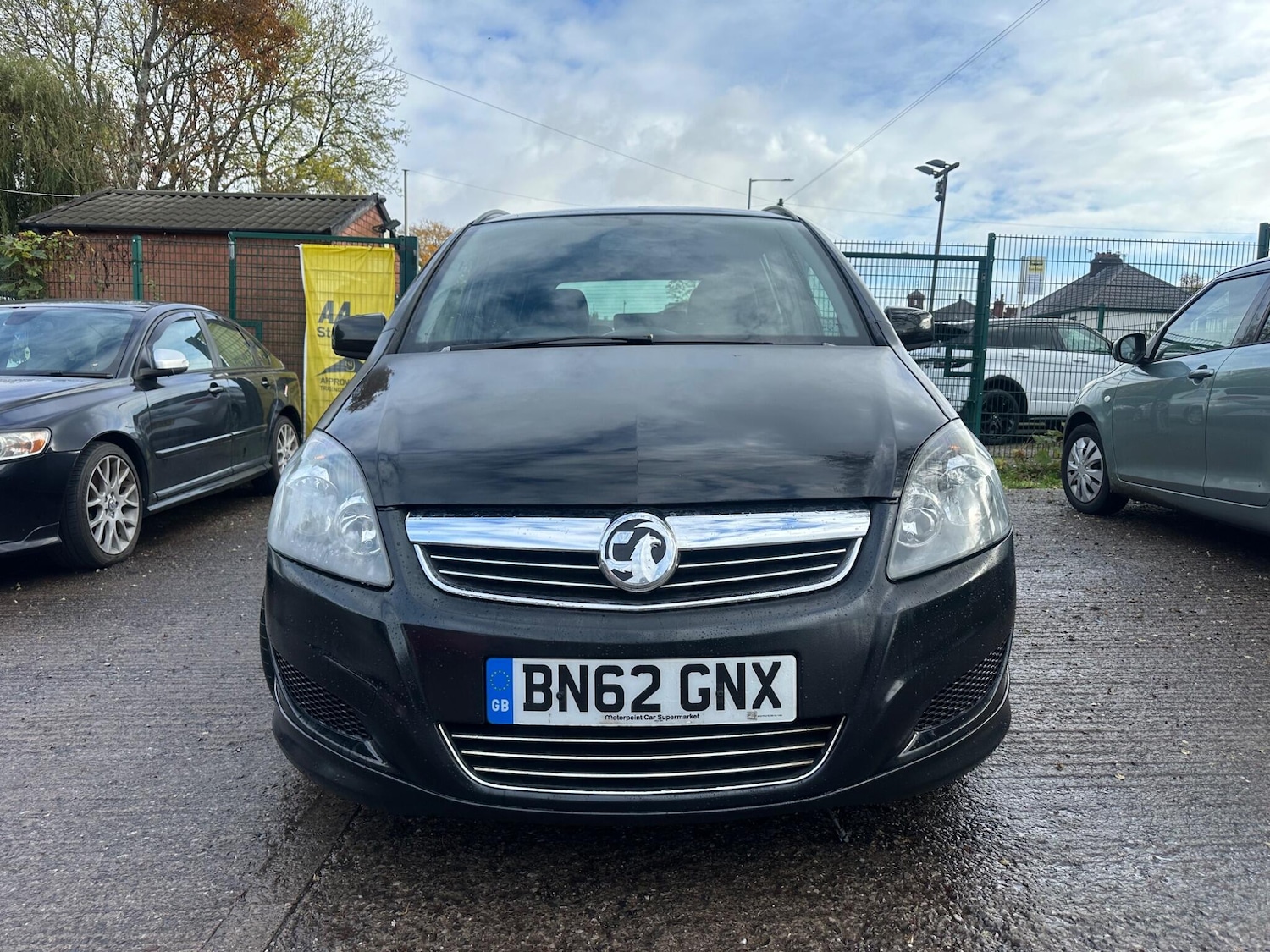 Used Vauxhall Zafira 2012 for sale - 76952740: Photo 3