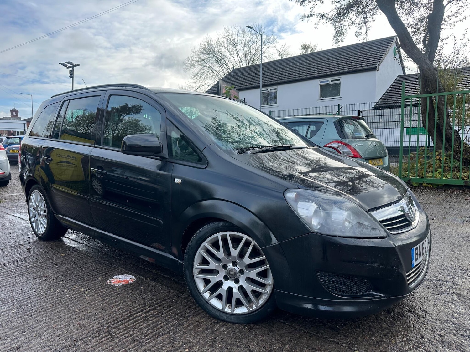 Used Vauxhall Zafira 2012 for sale - 76952740: Photo 4