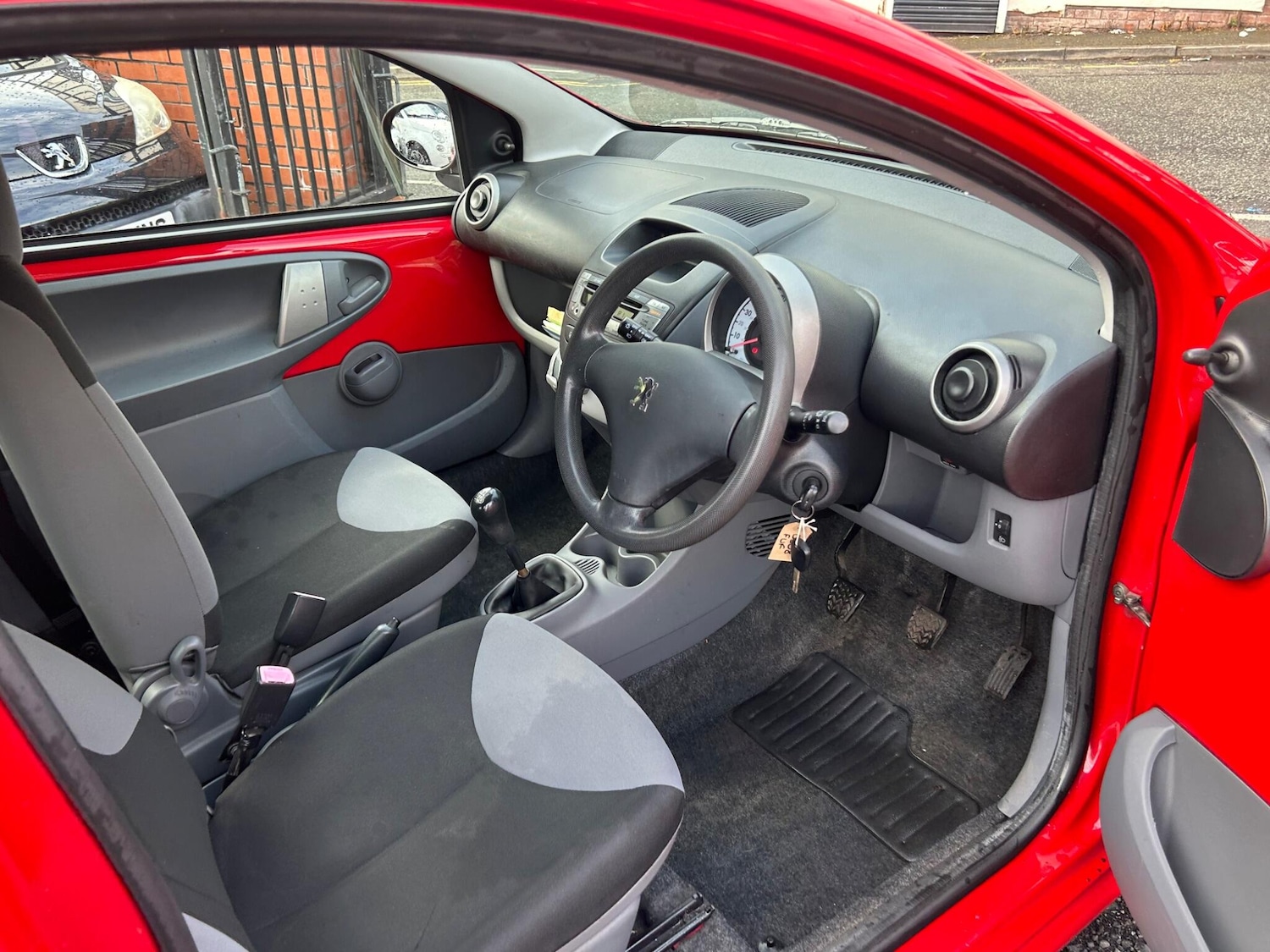Used Peugeot 107 2008 for sale - 76158376: Photo 15