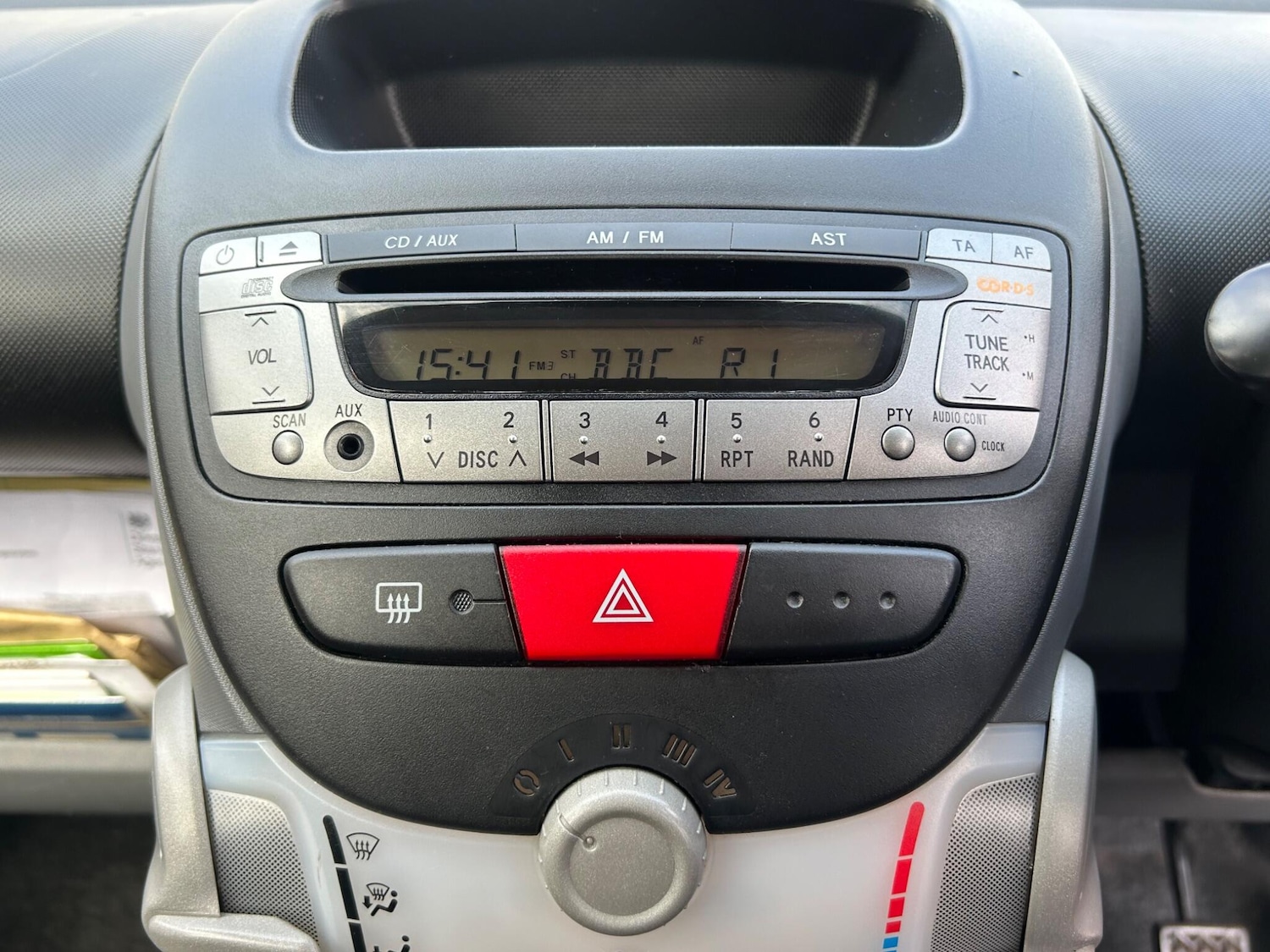 Used Peugeot 107 2008 for sale - 76158376: Photo 17