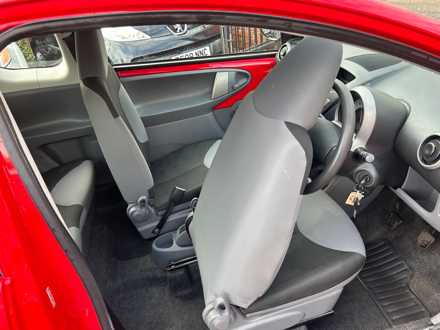 Used Peugeot 107 2008 for sale - 76158376: Photo 21