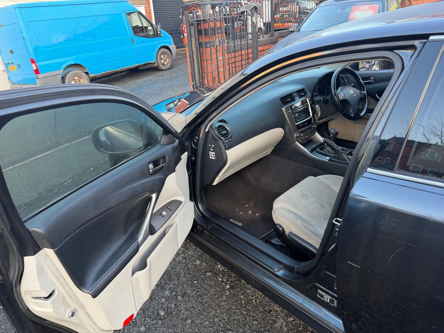 Used Lexus IS 2009 for sale - 76953084: Photo 39