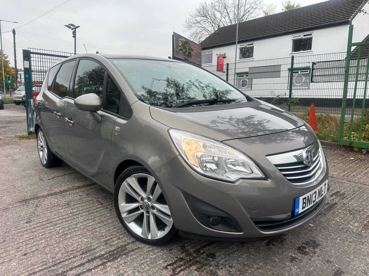 Used Vauxhall Meriva for sale - 76527818: Photo 3