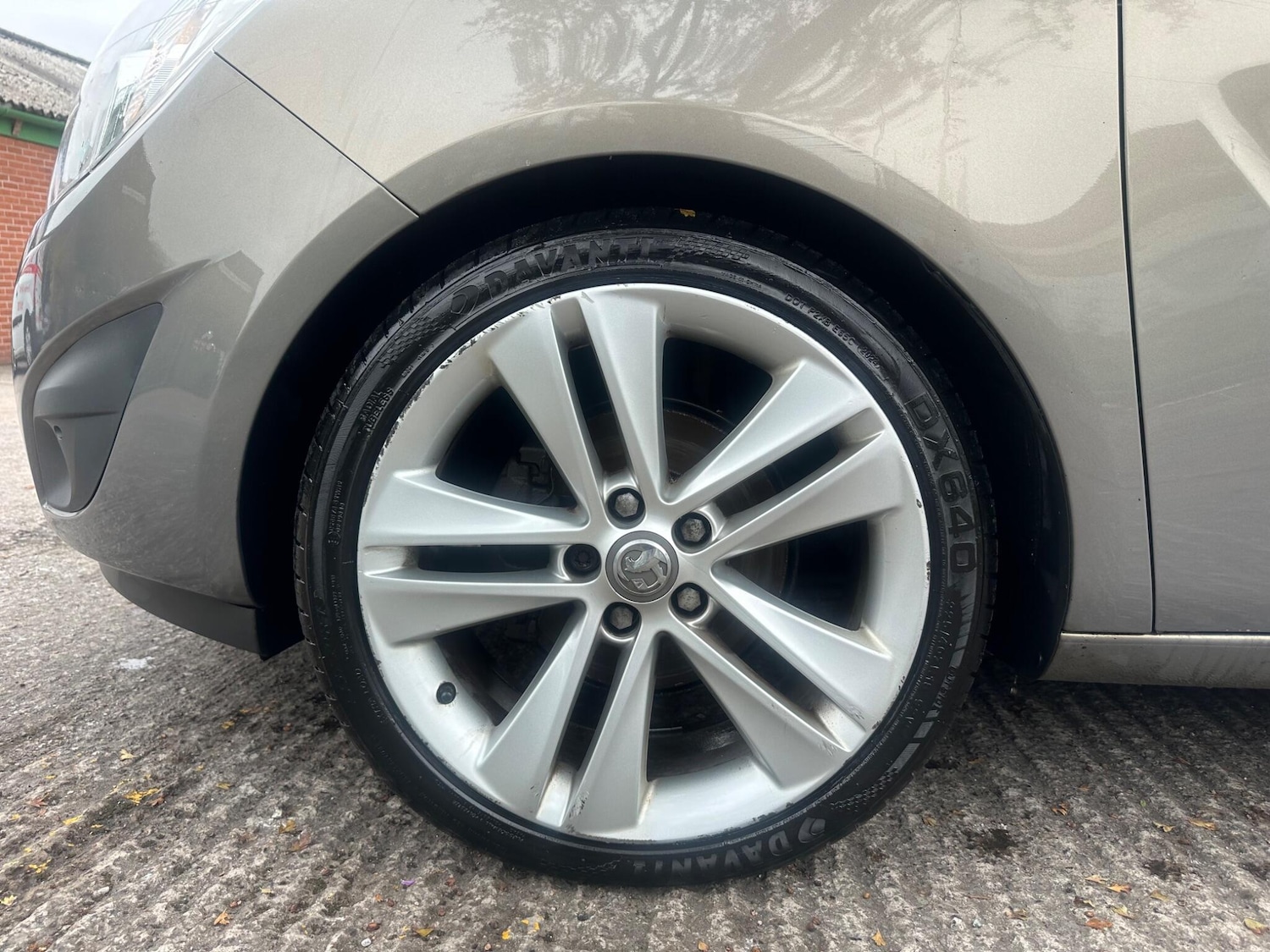 Used Vauxhall Meriva for sale - 76527818: Photo 32