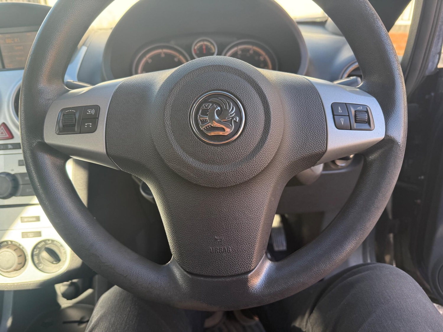 Used Vauxhall Corsa 2010 for sale - 76953500: Photo 14