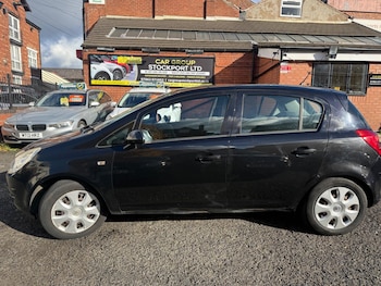 Used Vauxhall Corsa 2010 for sale - 76953500: Photo