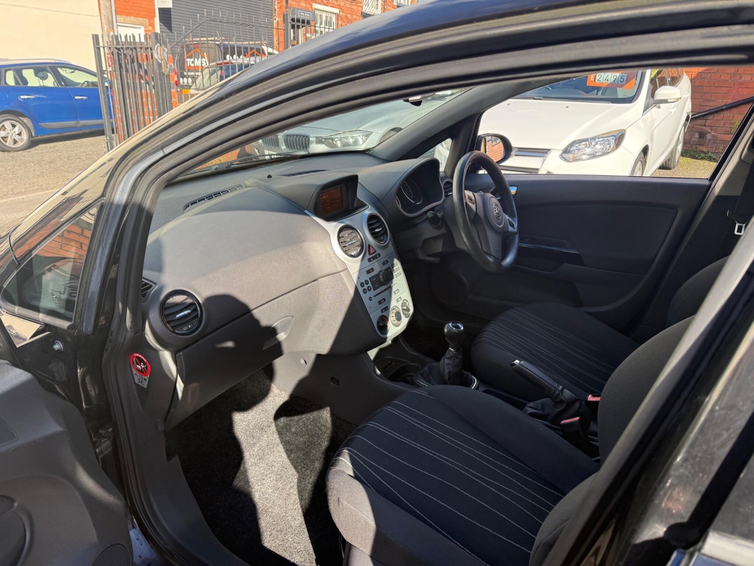 Used Vauxhall Corsa 2010 for sale - 76953500: Photo 7