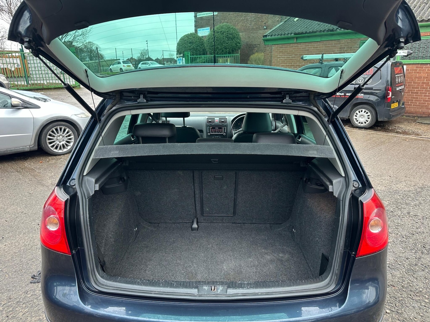 Used Volkswagen Golf 2008 for sale - 76671692: Photo 16