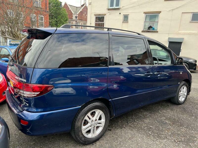 Used Toyota Previa 2005 for sale - 76158458: Photo 10