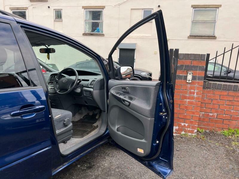 Used Toyota Previa 2005 for sale - 76158458: Photo 19