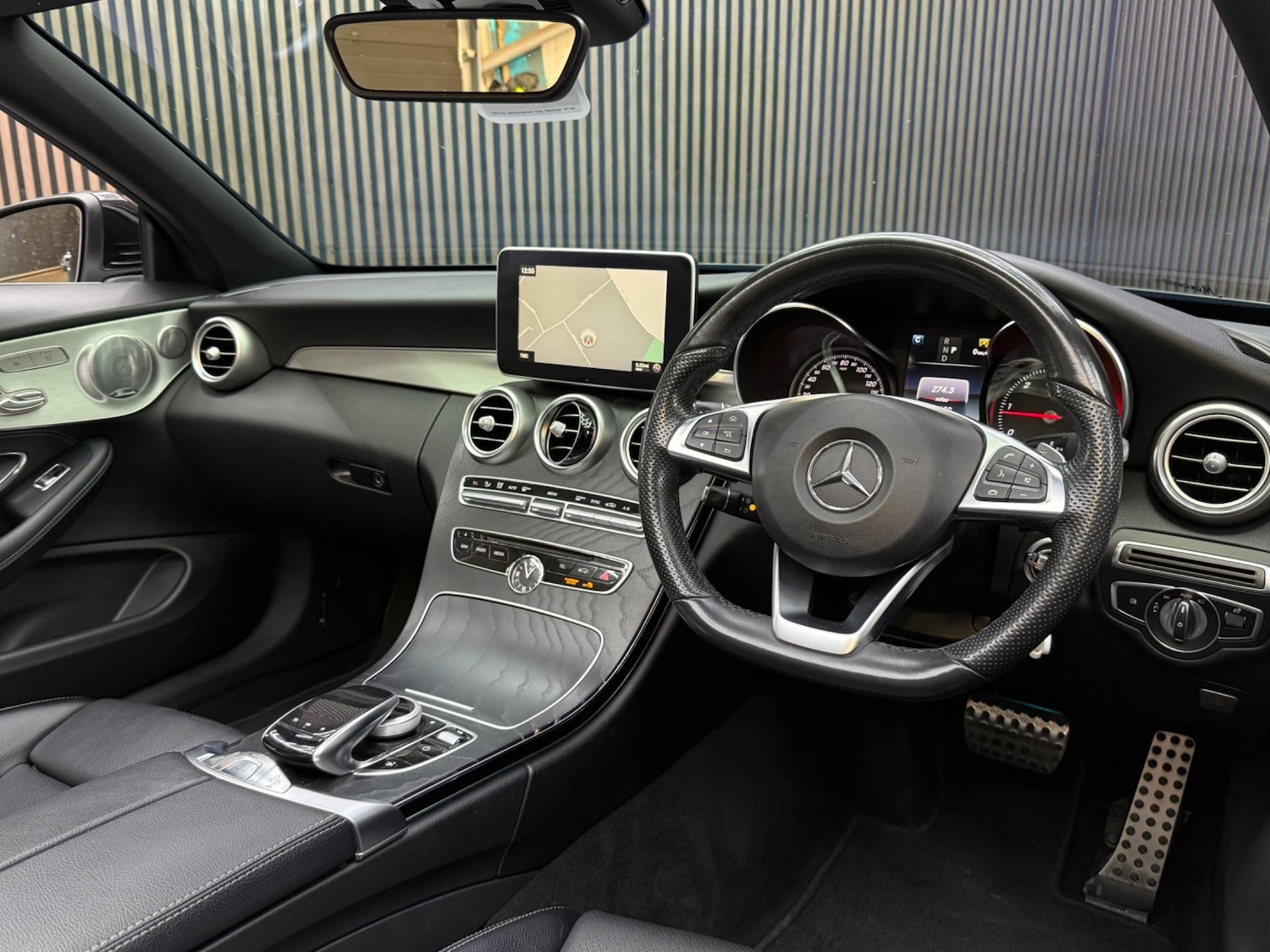 Used Mercedes-Benz C Class 2017 for sale - 76660403: Photo 16