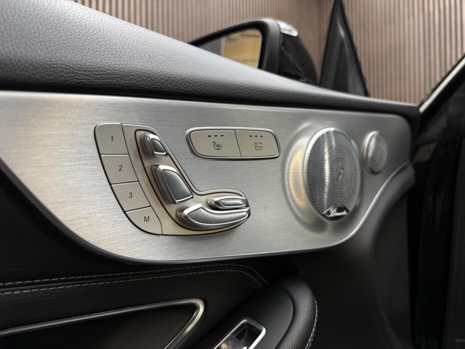 Used Mercedes-Benz C Class 2017 for sale - 76660403: Photo 28