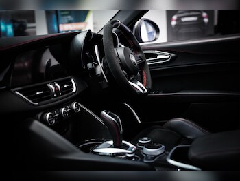 Used Alfa Romeo Giulia 2022 for sale - 79093743: Photo